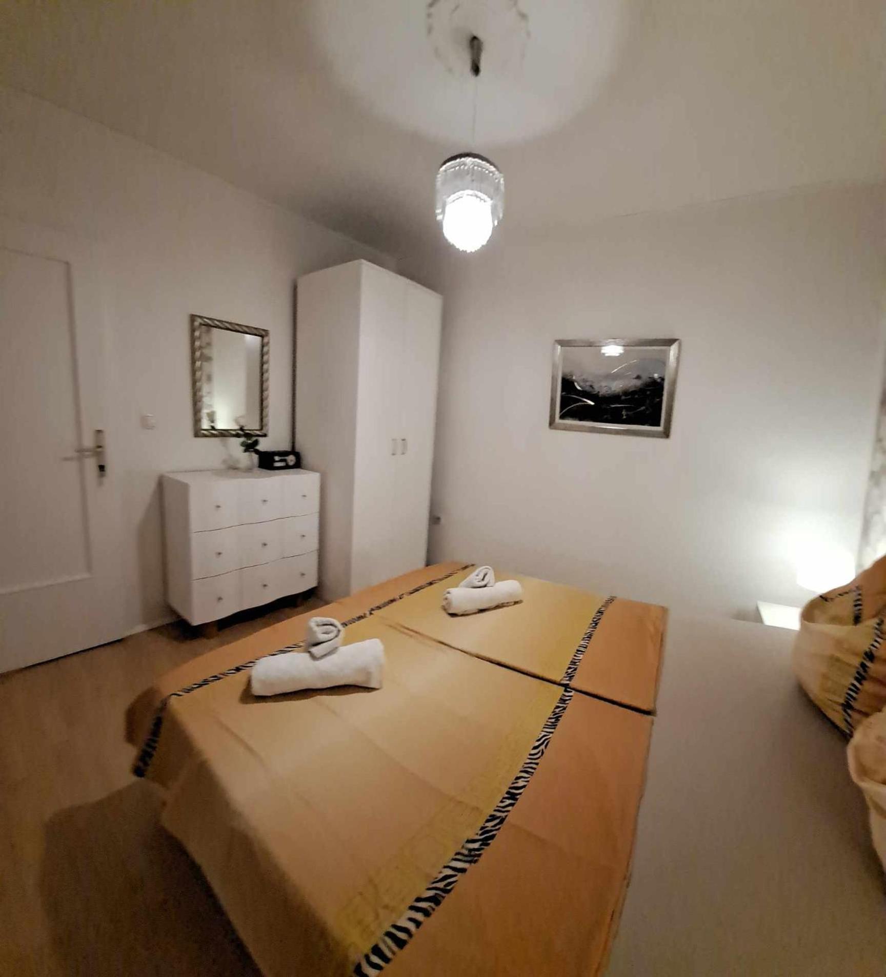 Royal Apartments Sandra Štinjan Εξωτερικό φωτογραφία