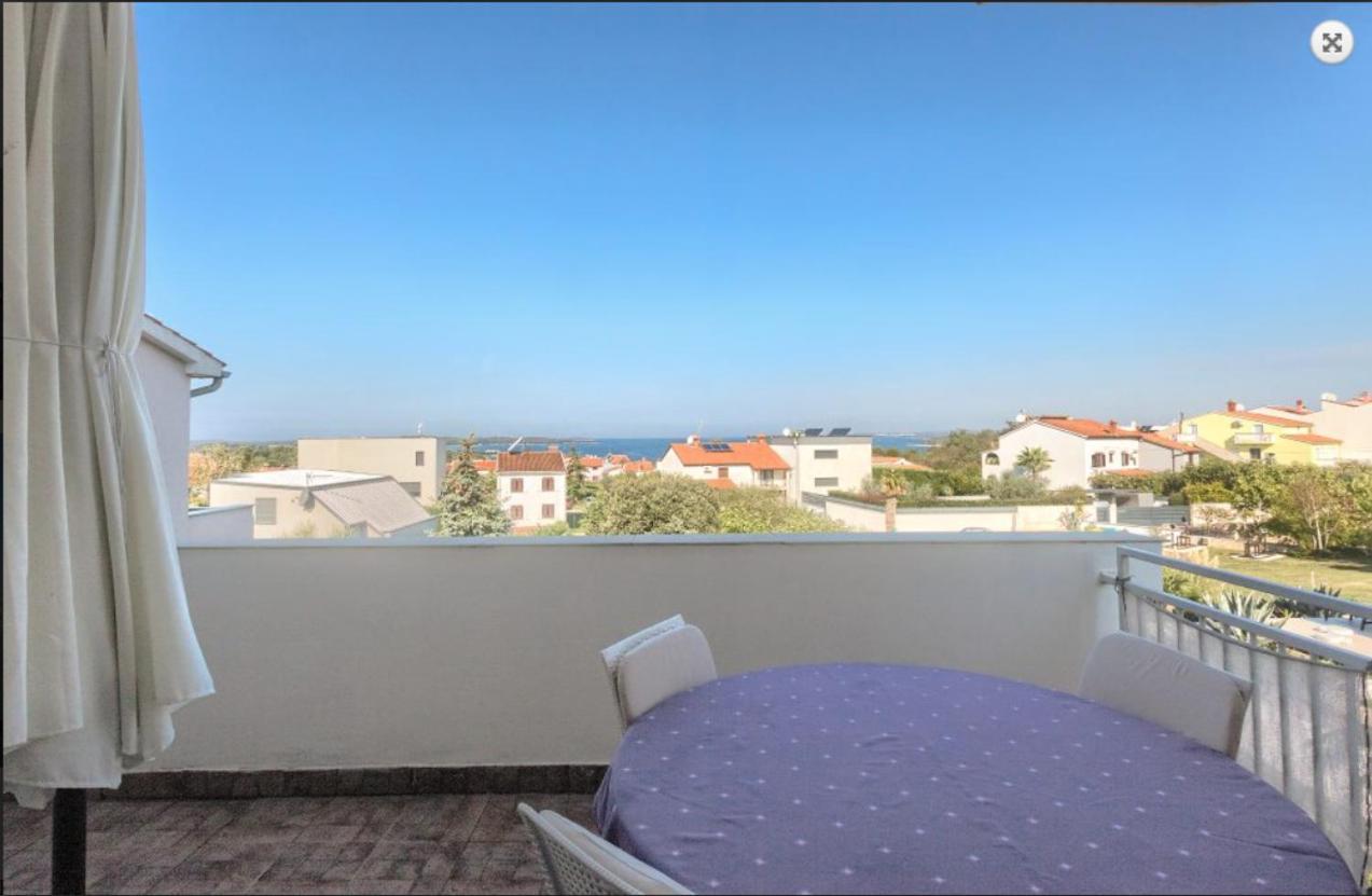 Royal Apartments Sandra Štinjan Εξωτερικό φωτογραφία