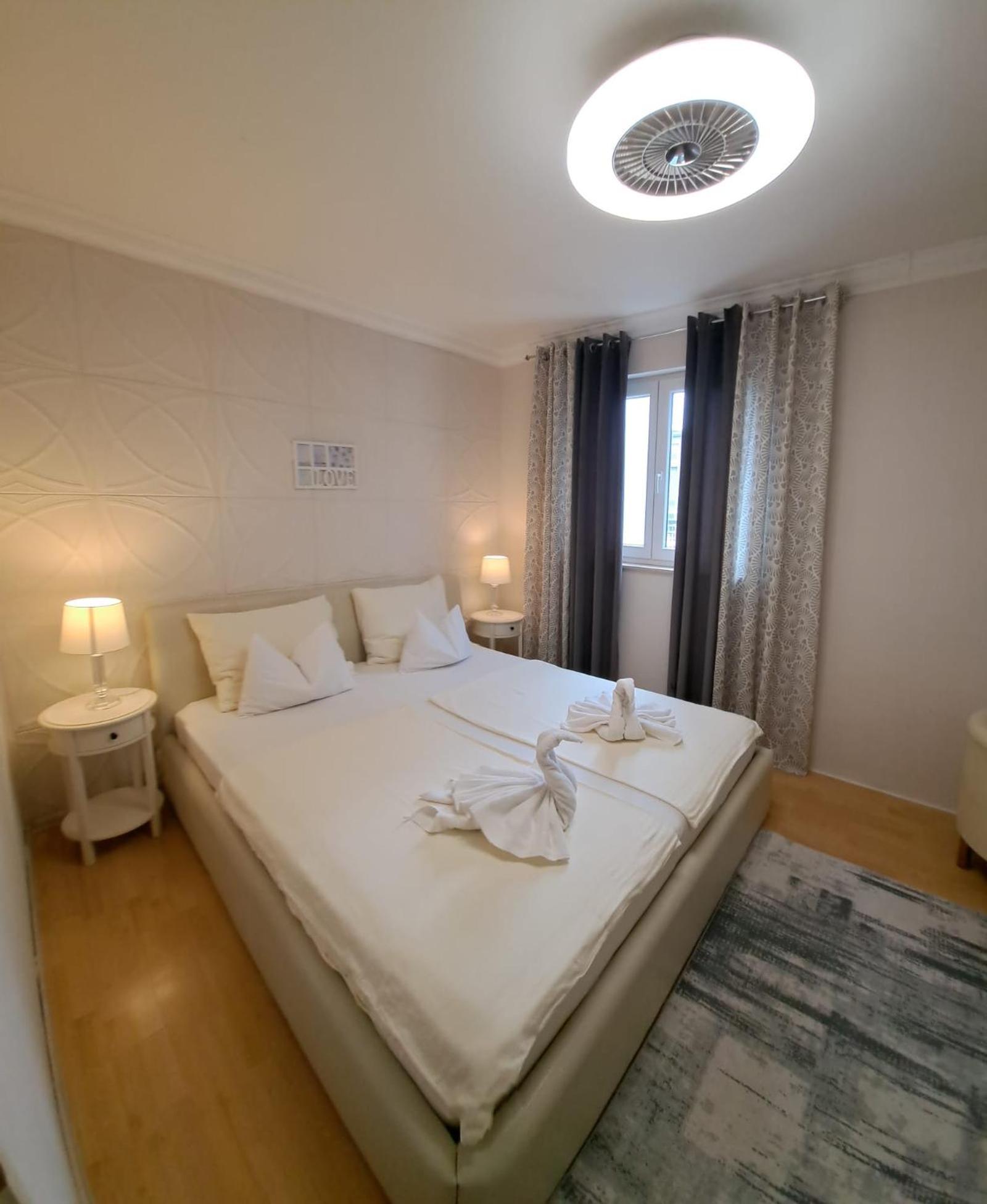 Royal Apartments Sandra Štinjan Εξωτερικό φωτογραφία